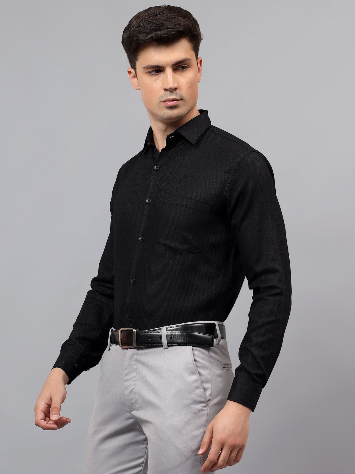 VORA LABEL Men Cotton Solid Regular Fit Casual Shirt - Black
