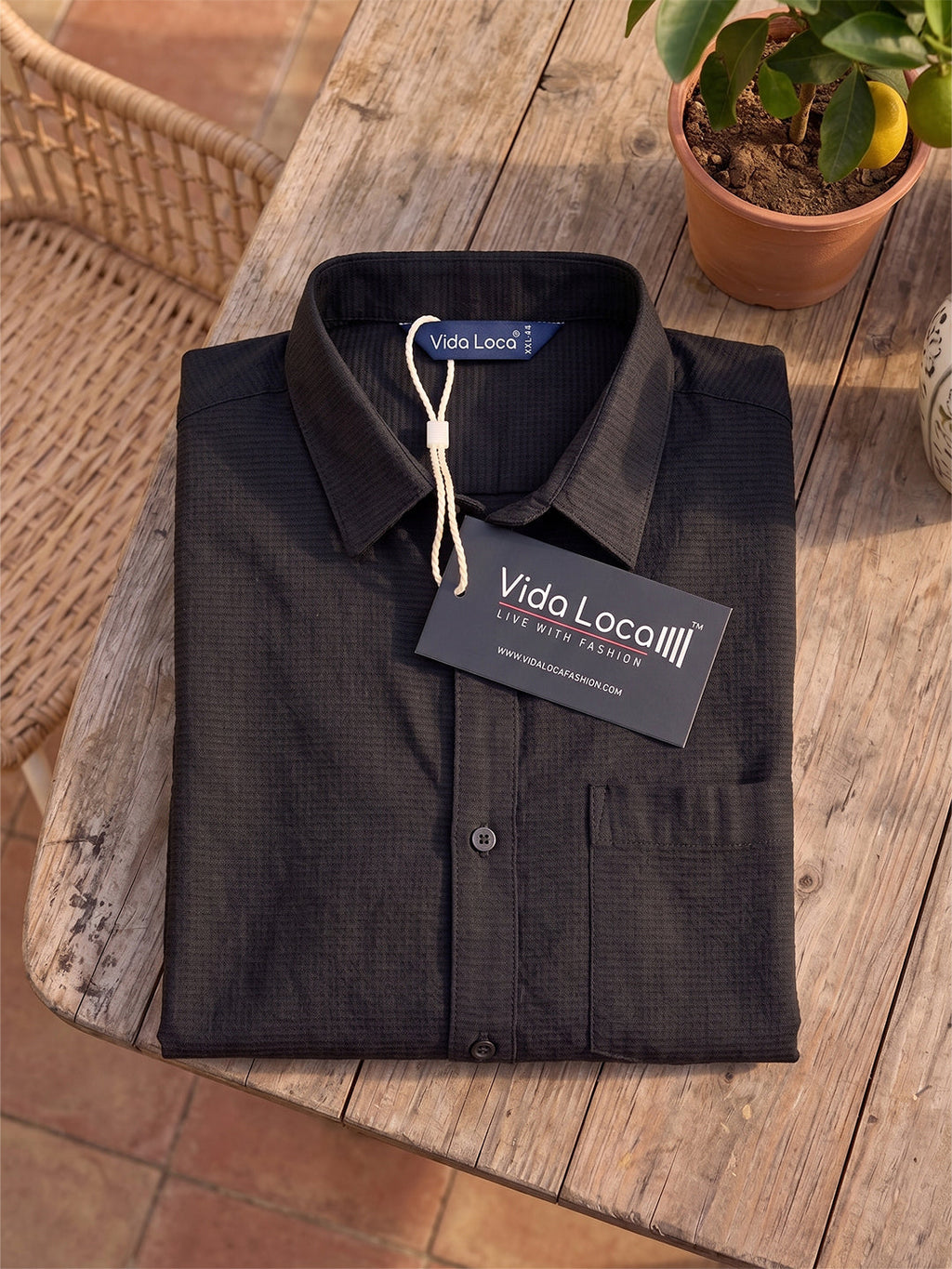 VORA LABEL Men Cotton Solid Regular Fit Spread Collar Full Sleeve Casual Shirt - Black