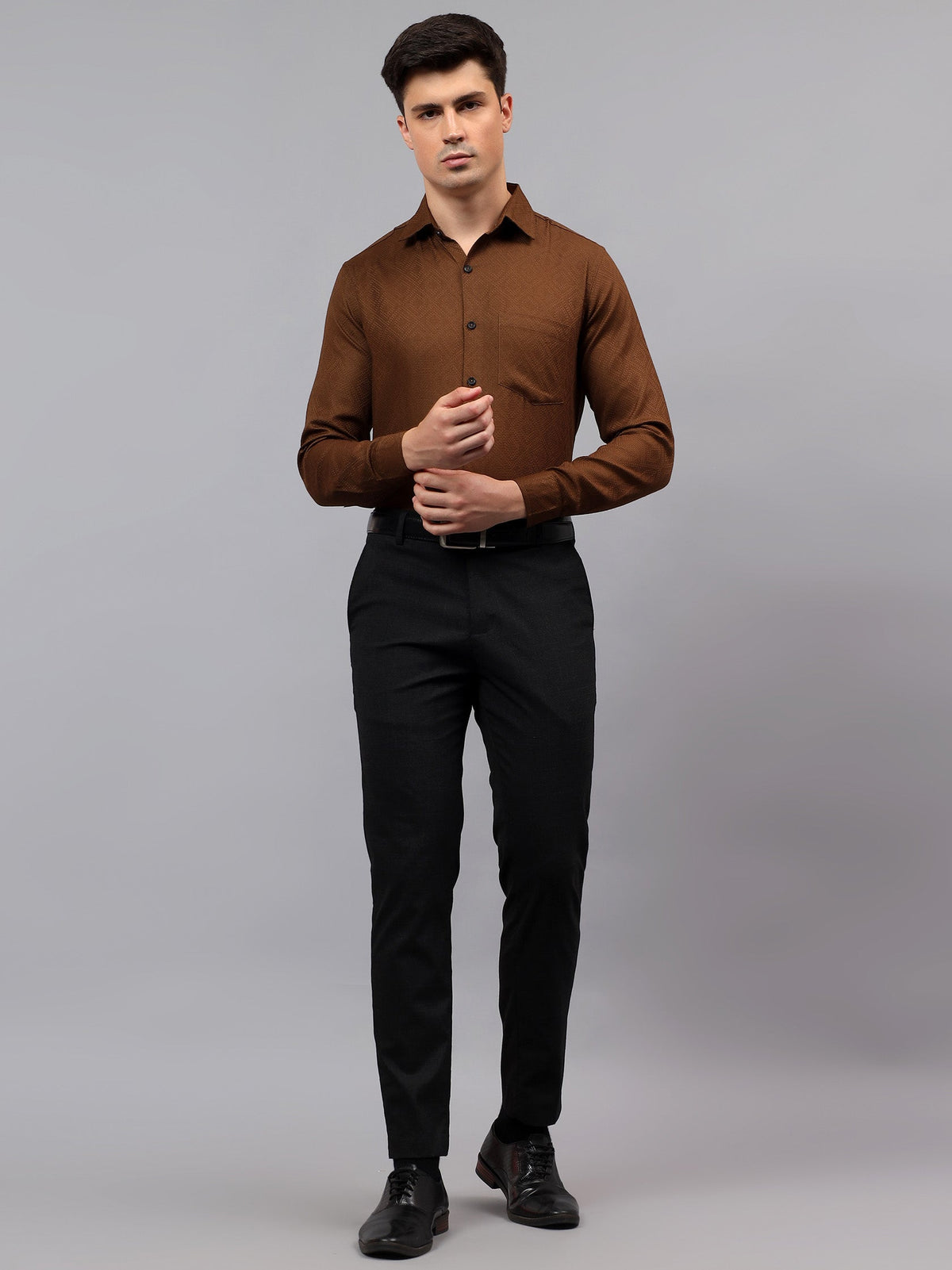 VORA LABEL Men Cotton Solid Regular Fit Casual Shirt - Black