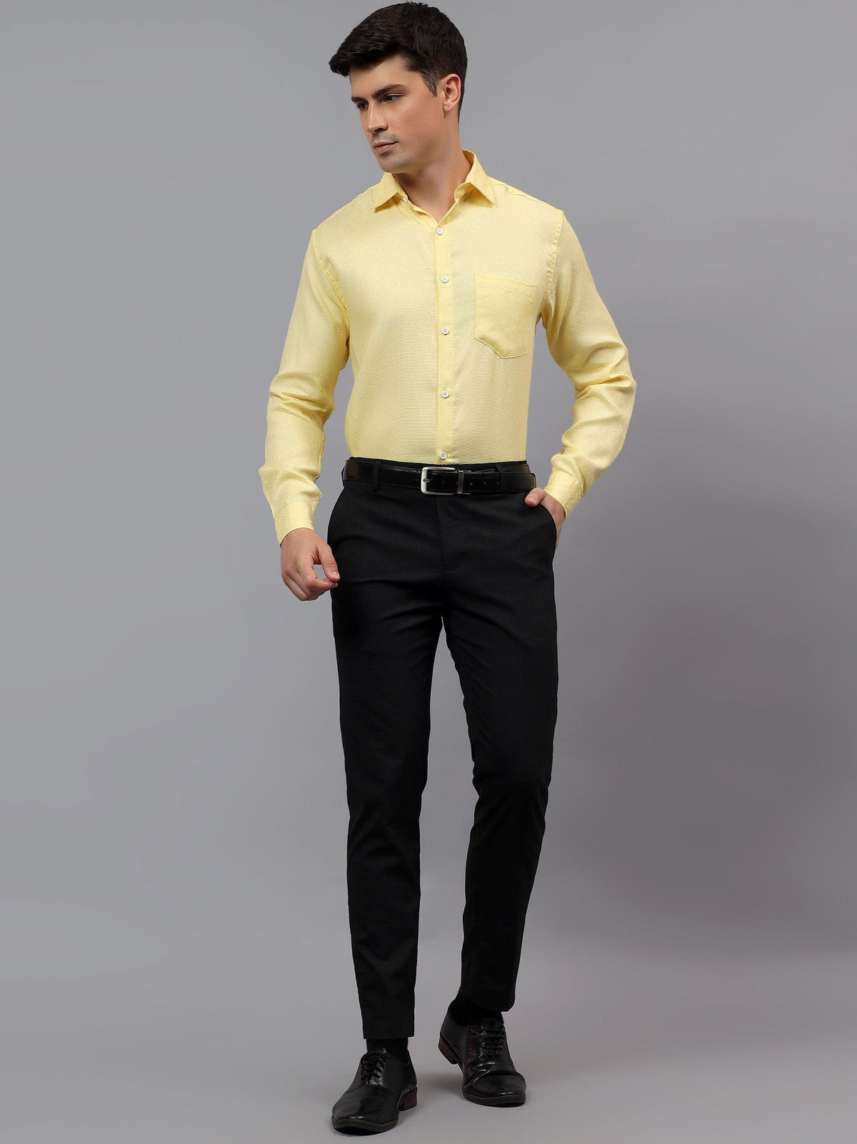 VORA LABEL Men Cotton Solid Regular Fit Casual Shirt - Black