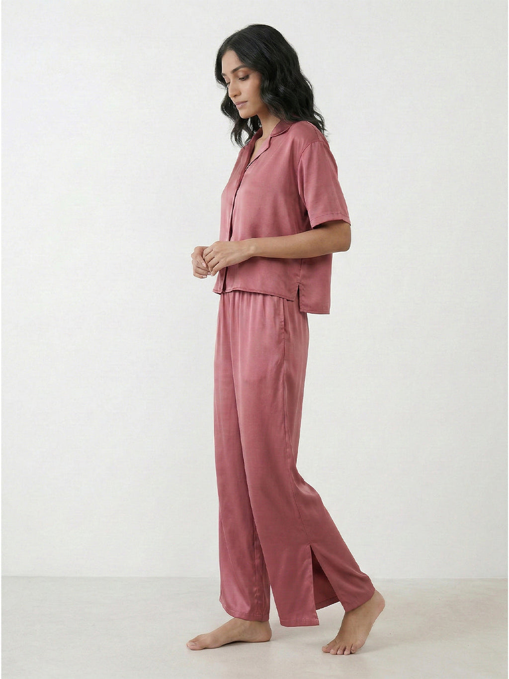 VORA LABEL Women Linen Solid Relaxed Fit Night Suit Set - Maroon