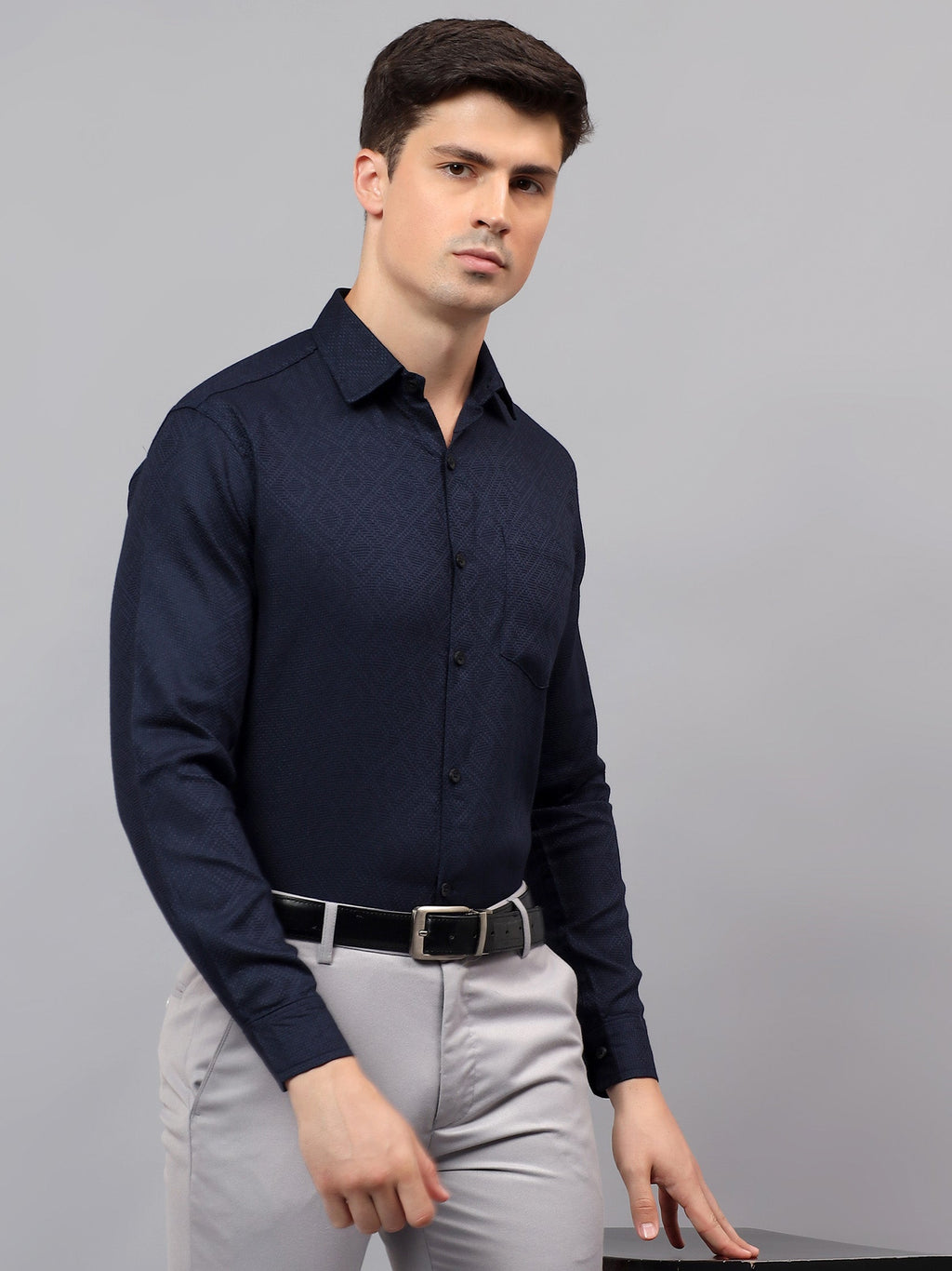 VORA LABEL Men Cotton Solid Regular Fit Casual Shirt - Black