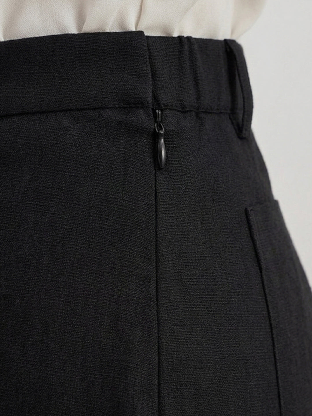 VORA LABEL Women Rayon Solid Straight Fit Trousers - Black