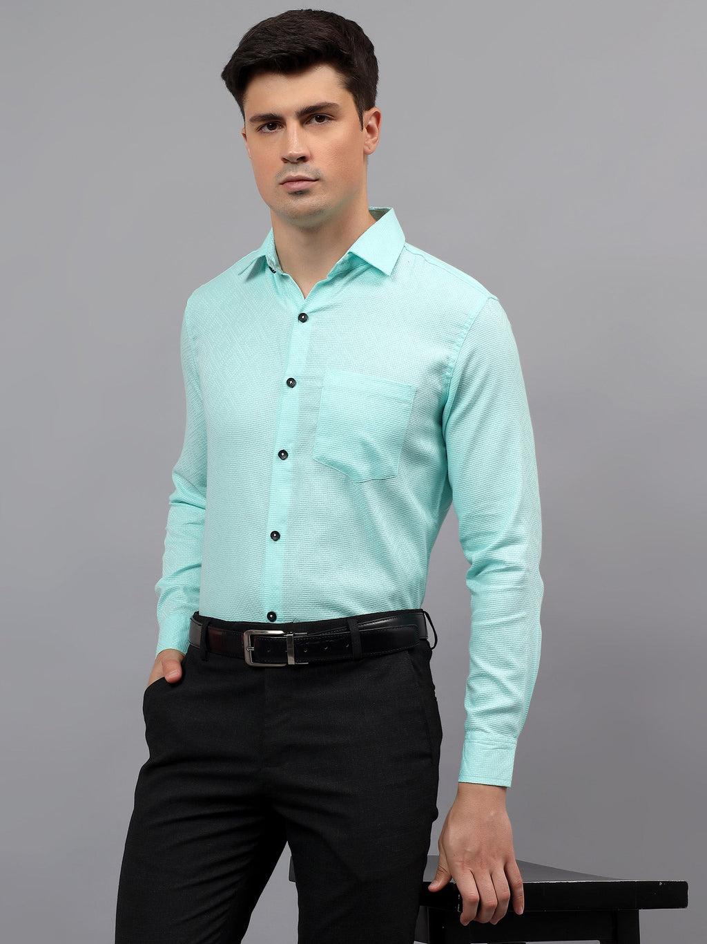 VORA LABEL Men Cotton Solid Regular Fit Casual Shirt - Black