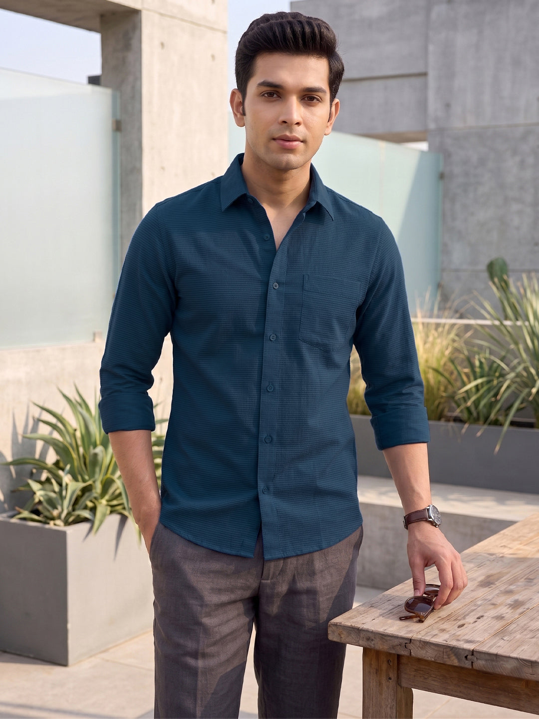 VORA LABEL Men Cotton Solid Regular Fit Casual Shirt - Royal Blue Secondary image