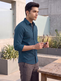 VORA LABEL Men Cotton Solid Regular Fit Casual Shirt - Royal Blue