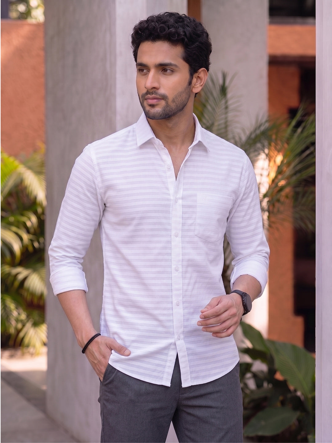 VORA LABEL Men Denim Striped Slim Fit Casual Shirt - Black