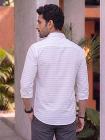 VORA LABEL Men Denim Striped Slim Fit Casual Shirt - Black