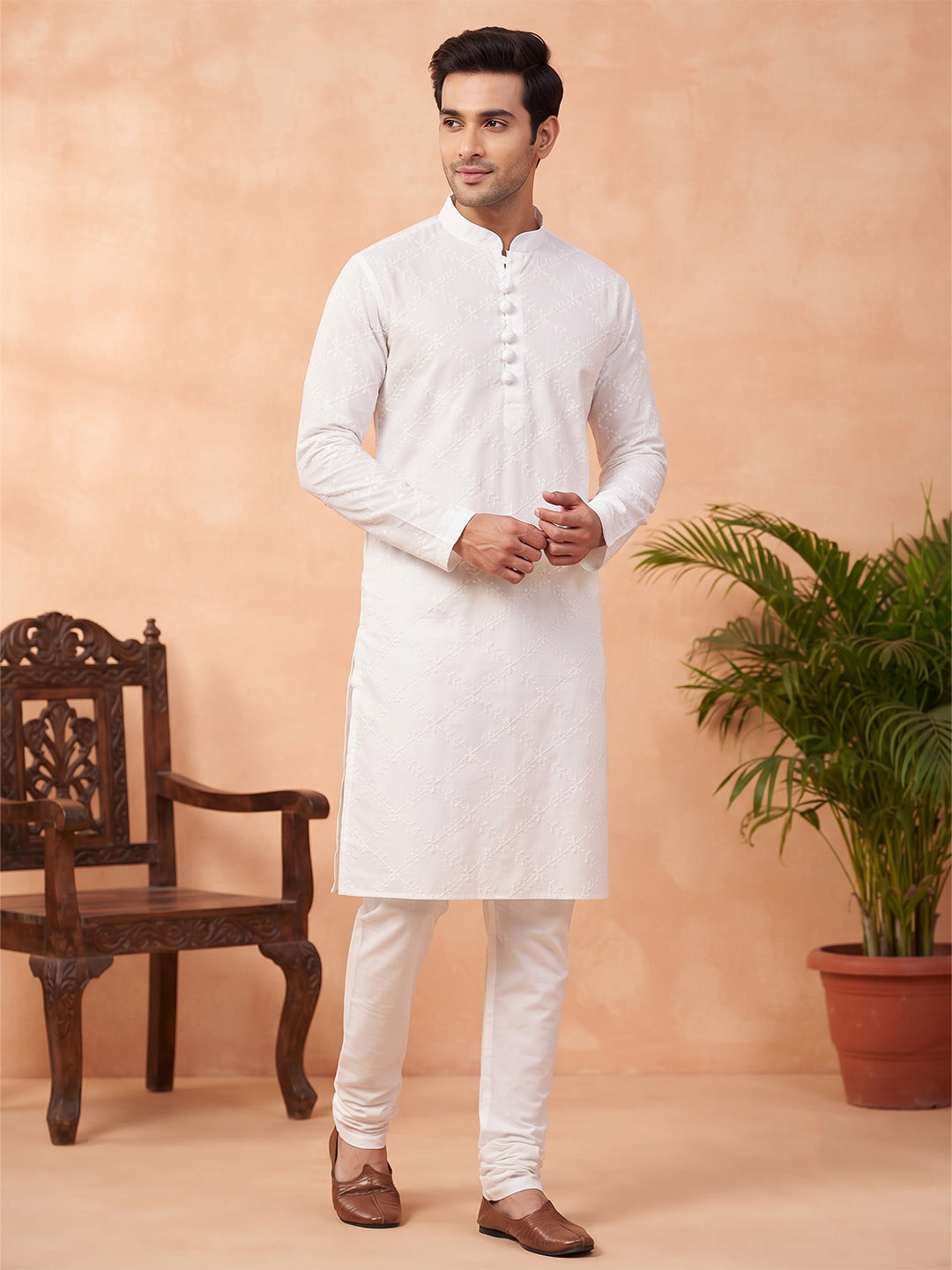 VORA LABEL Men Cotton Chikankari Self-Design Long Kurta - White Main image