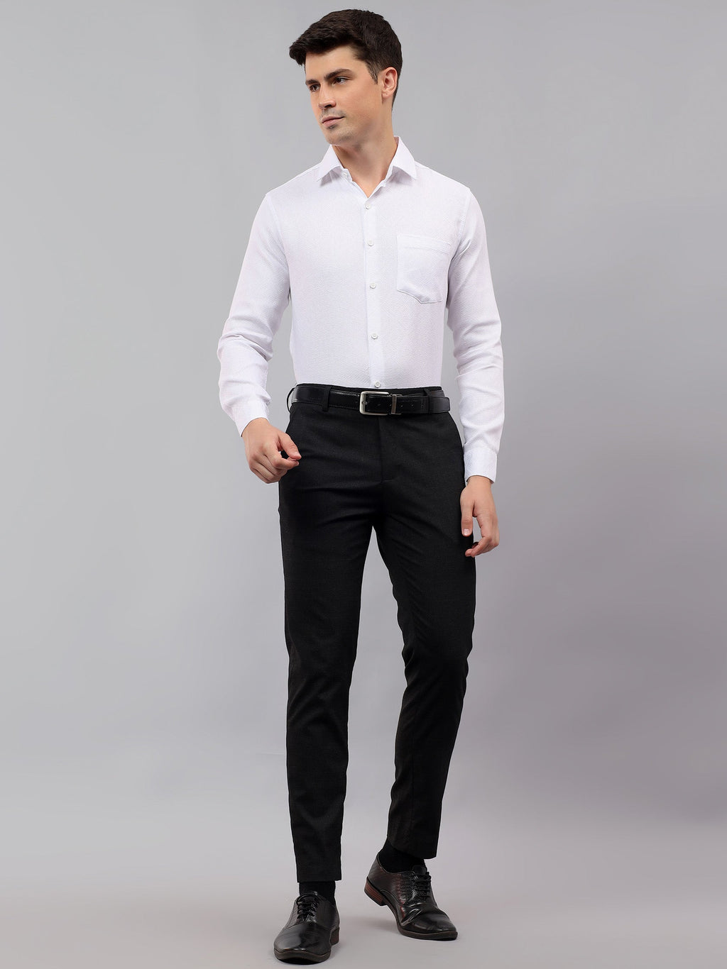 VORA LABEL Men Cotton Solid Regular Fit Casual Shirt - Black