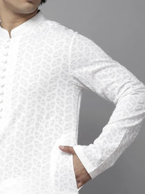 VORA LABEL Men Cotton Chikankari Embroidered Long Kurta - White